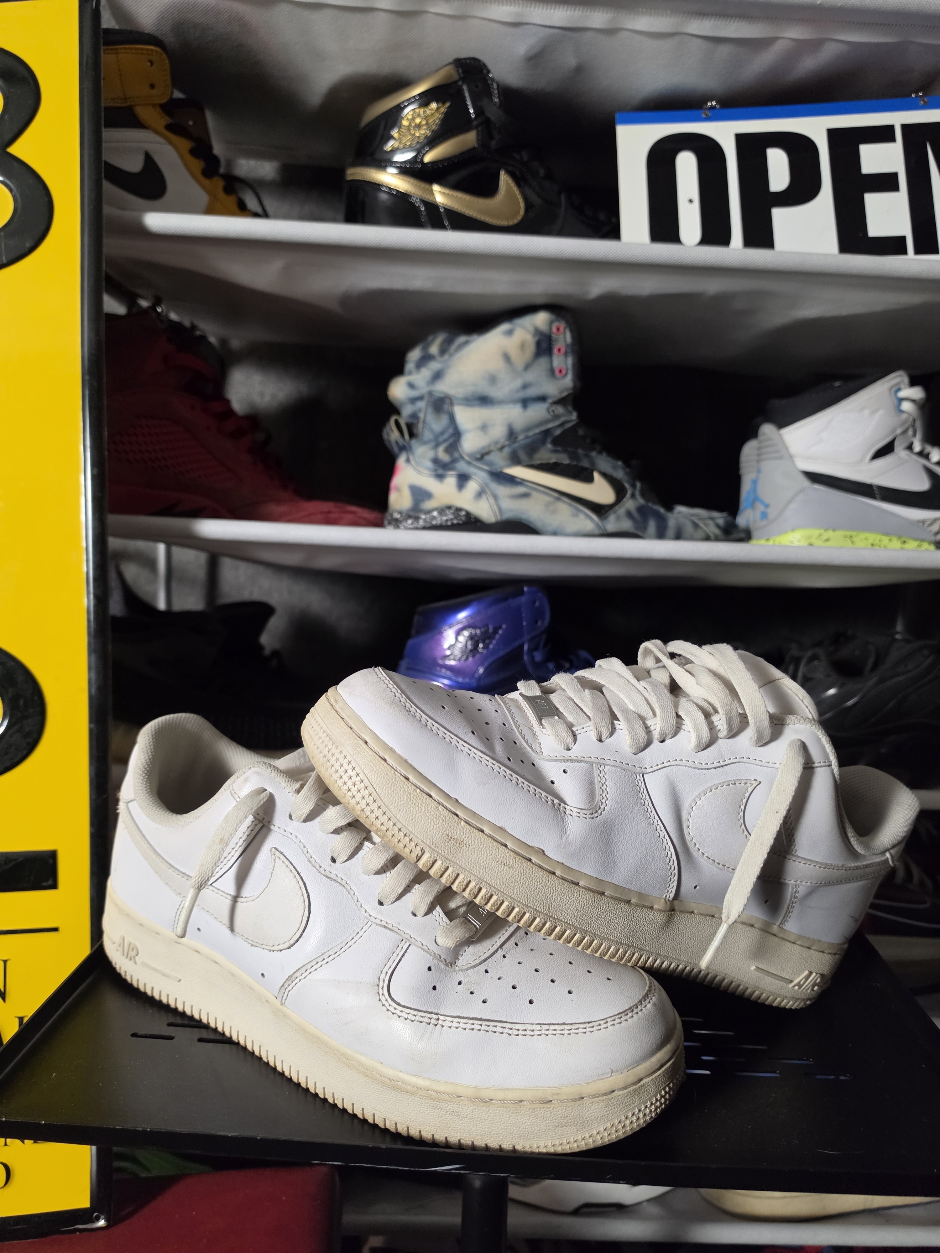 Nike Men's Af1 Low Size 10 White Low-Top Sneakers Hot!!